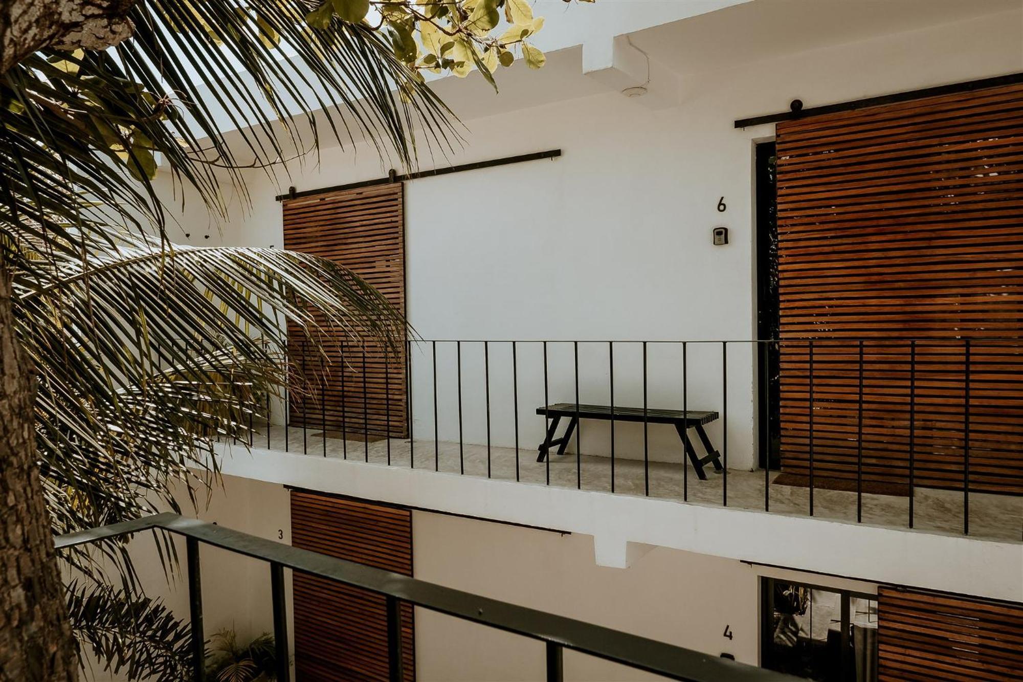 Apartments & Suites Madre Holbox Self-Check In Екстер'єр фото