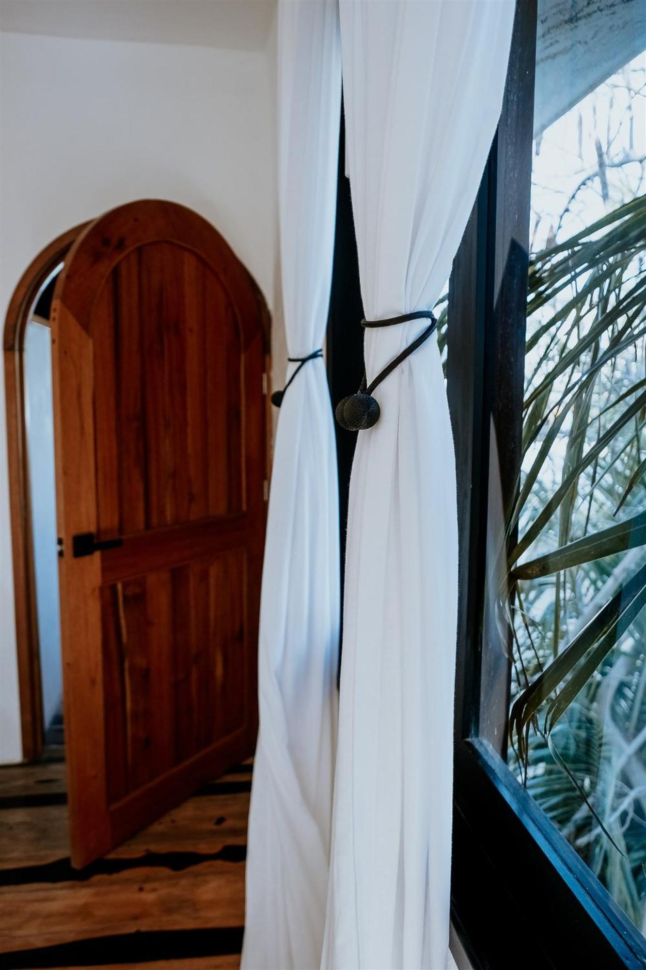Apartments & Suites Madre Holbox Self-Check In Екстер'єр фото